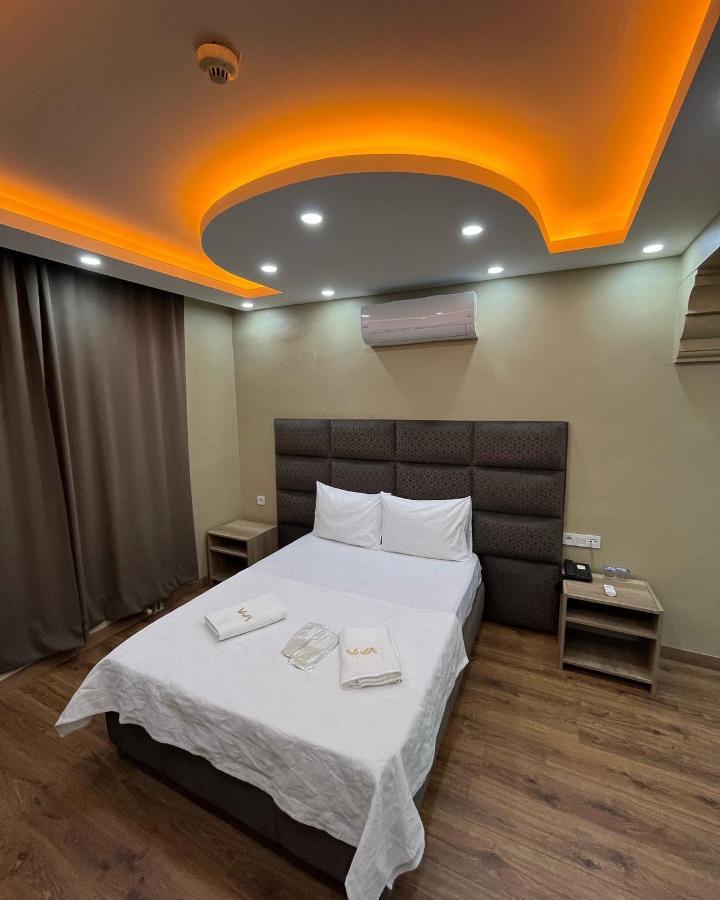 Kadikoey Viva Hotel & Suites Istanbul Exterior photo