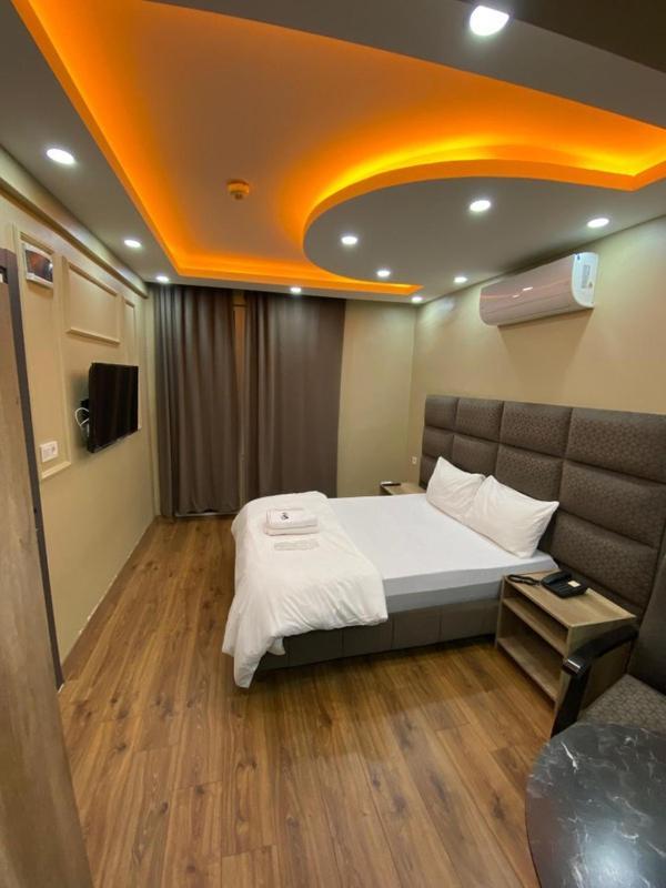 Kadikoey Viva Hotel & Suites Istanbul Exterior photo